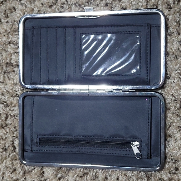 Wallet - Picture 3 of 3